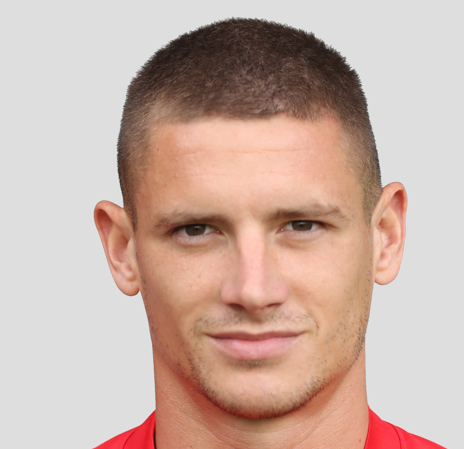 https://img.7075.org.cn/img/football/player/b4e4329b846a355a66f3e83626b2a86a.jpg